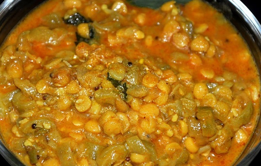 Beerakaya Chanadal Curry