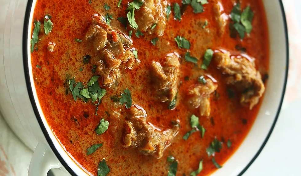 Kongunadu Chicken Curry/kuzhambu (Spicy)