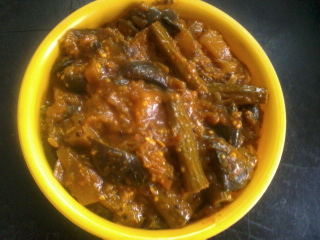 Vankaya (Brinjal) Drumstick Curry